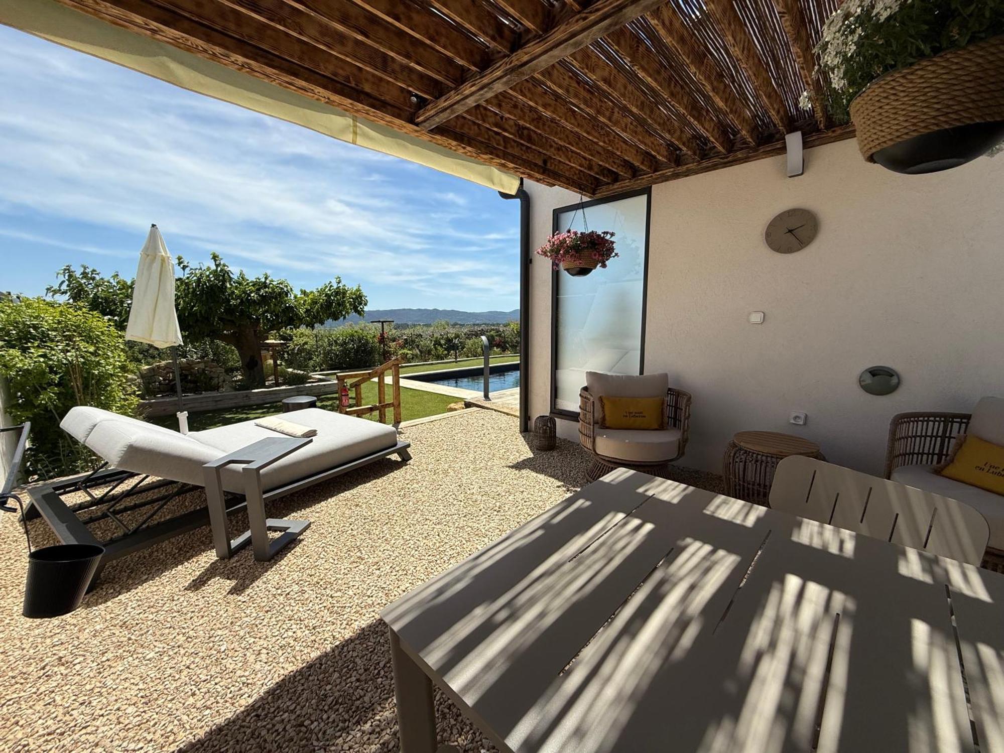Une Nuit En Luberon Puyvert Exterior foto